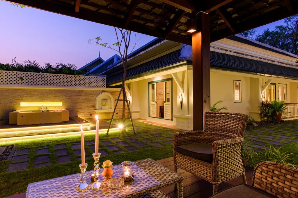 Kalanan Riverside Resort Nonthaburi Exterior foto