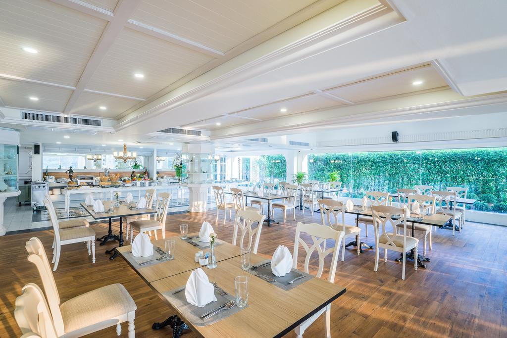 Kalanan Riverside Resort Nonthaburi Exterior foto